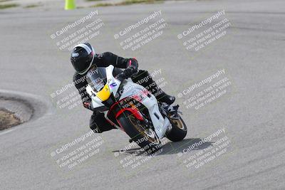 media/Mar-05-2023-TrackXperience (Sun) [[a95d40e56a]]/Group 2/session 2 turn 4/